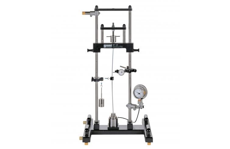 Banc de mesure du flambement. Grace &agrave; cette maquette qui permet de tester diff&eacute;rents profil&eacute;s (longueurs, sections droites, mat&eacute;riaux variables) n'aura plus de secret pour vous.